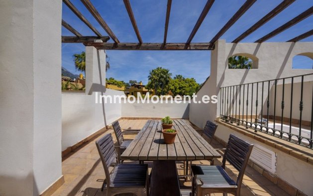 Bestaande woning - Geschakelde woning - Marbella - Nagüeles