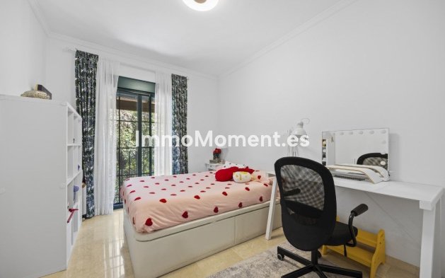 Bestaande woning - Geschakelde woning - Marbella - Nagüeles