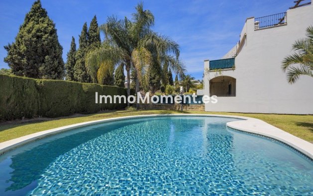 Bestaande woning - Geschakelde woning - Marbella - Nagüeles