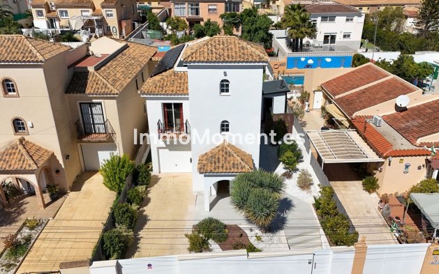 Wiederverkauf - Villa - Orihuela - Los Balcones