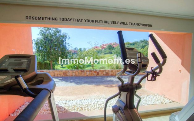 Wiederverkauf - Wohnung - Marbella - La Mairena