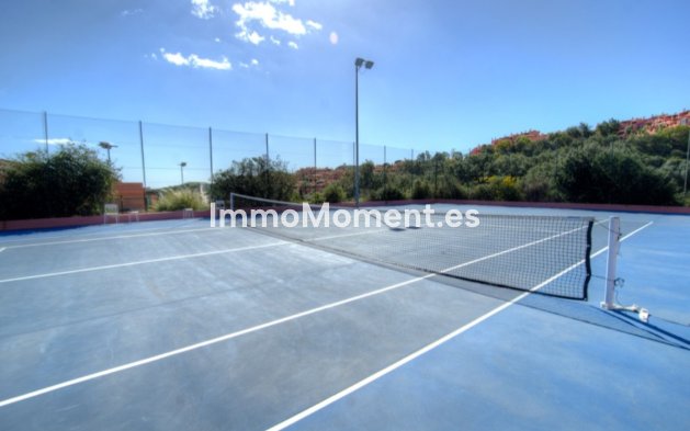 Wiederverkauf - Wohnung - Marbella - La Mairena