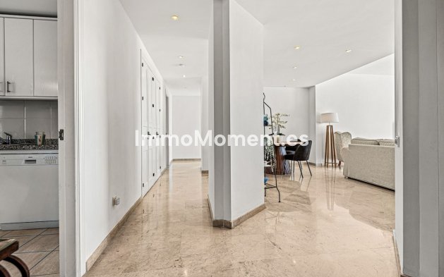 Wiederverkauf - Wohnung - Marbella - Elviria