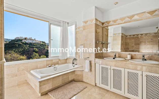 Wiederverkauf - Wohnung - Marbella - Elviria