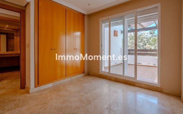 Wiederverkauf - Villa - Estepona  - New Golden Mile