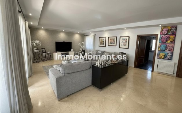 Bestaande woning - Villa - Estepona  - Estepona Centro