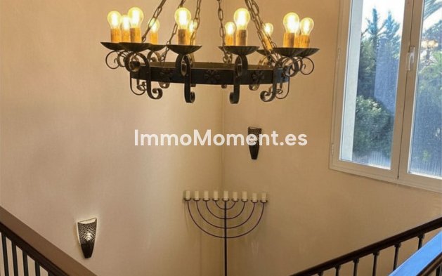 Bestaande woning - Villa - Estepona  - Estepona Centro