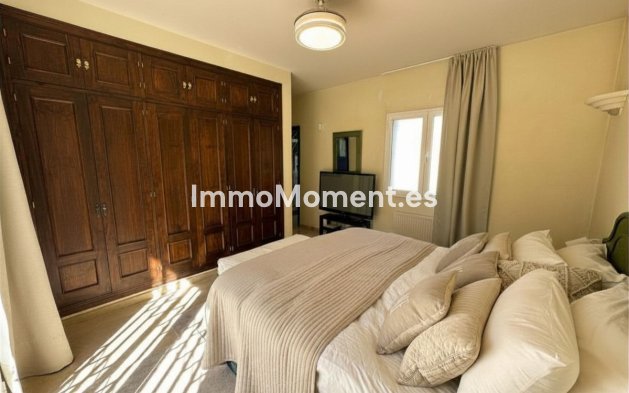 Bestaande woning - Villa - Estepona  - Estepona Centro