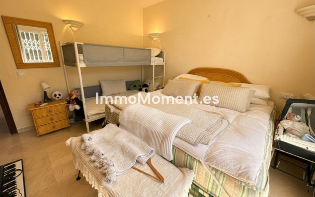 Bestaande woning - Villa - Estepona  - Estepona Centro