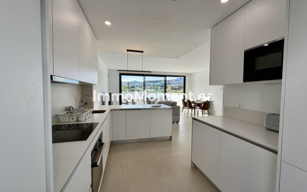 Wiederverkauf - Villa - Estepona  - New Golden Mile