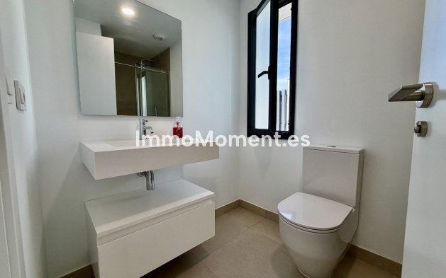 Wiederverkauf - Villa - Estepona  - New Golden Mile