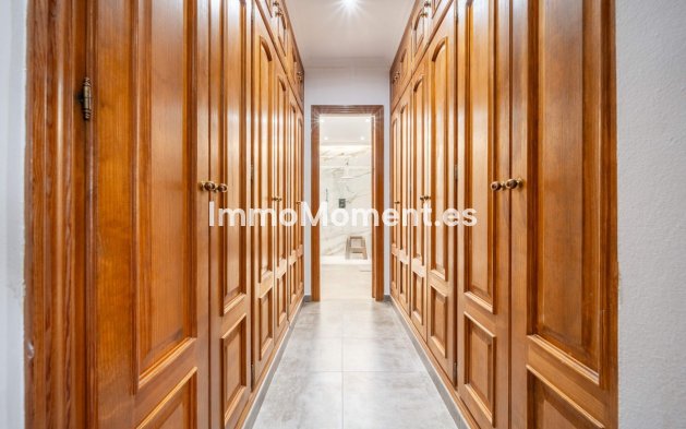 Bestaande woning - Villa - Estepona  - Estepona Centro