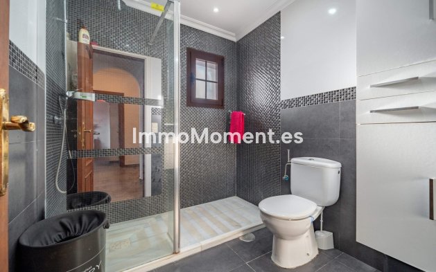 Bestaande woning - Villa - Estepona  - Estepona Centro