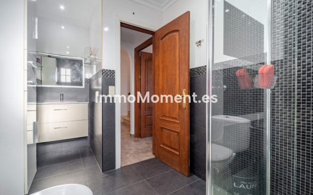 Bestaande woning - Villa - Estepona  - Estepona Centro