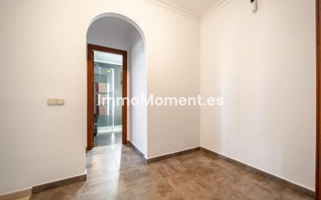 Bestaande woning - Villa - Estepona  - Estepona Centro