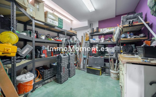 Bestaande woning - Villa - Estepona  - Estepona Centro