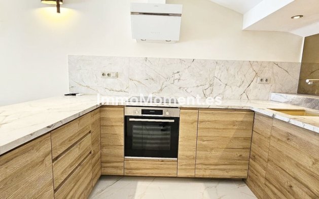 Neubau - Villa - Estepona  - Estepona Centro