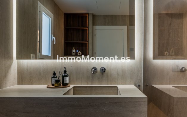 Wiederverkauf - Wohnung - Marbella - Nueva Andalucía