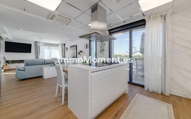 Resale - Villa - Orihuela - Los Balcones