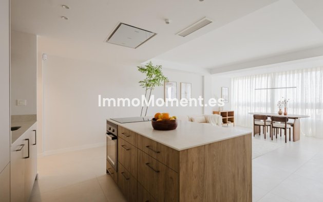 Resale - Apartment - Torrevieja - Torrevieja Centro