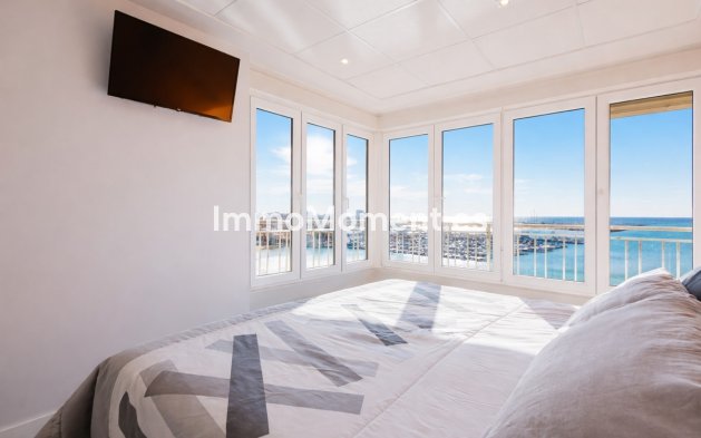 Resale - Apartment - Torrevieja - Torrevieja Centro