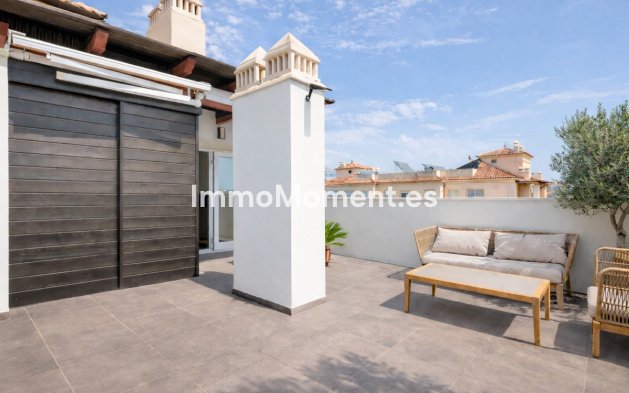 Resale - Apartment - Estepona - Estepona Centro