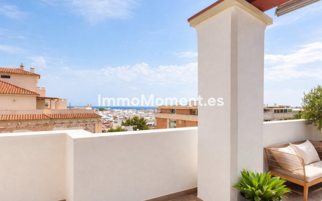 Resale - Apartment - Estepona - Estepona Centro