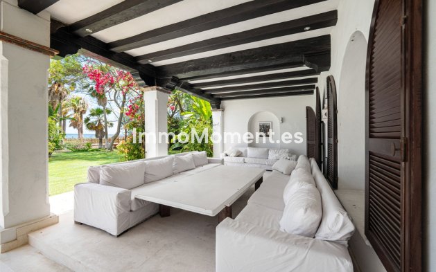 Resale - Villa - Estepona - Estepona Centro