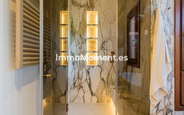 Revente - Appartement - Estepona  - New Golden Mile