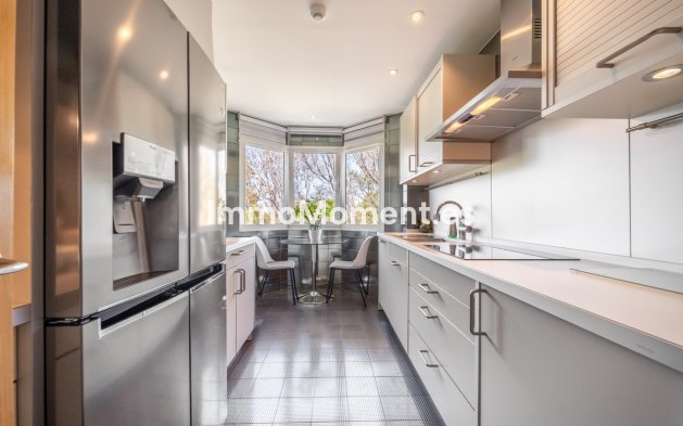 Wiederverkauf - Wohnung - Marbella - Puerto Banús