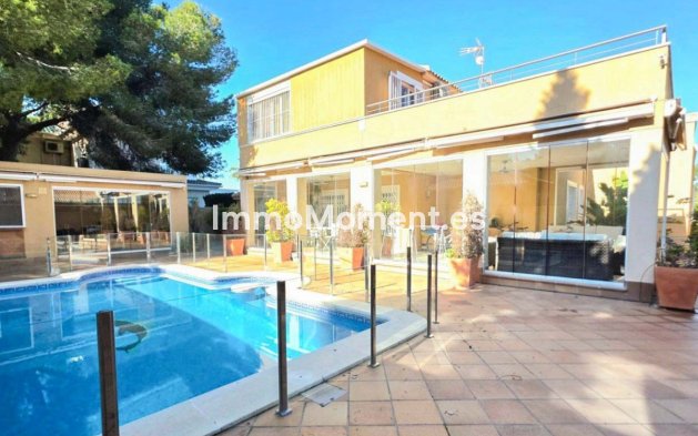 Reventa - Villa - Orihuela - Campoamor