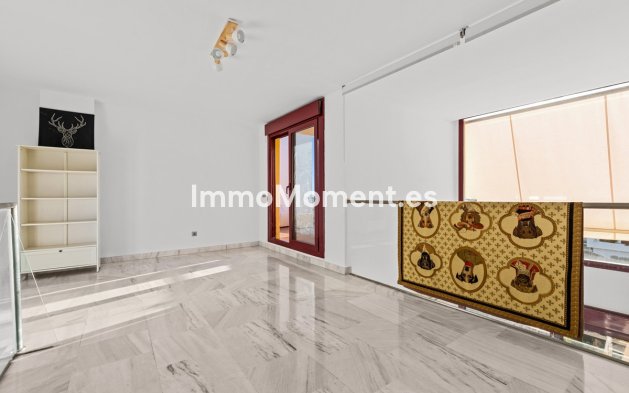 Reventa - Apartamento - Estepona  - Estepona Centro