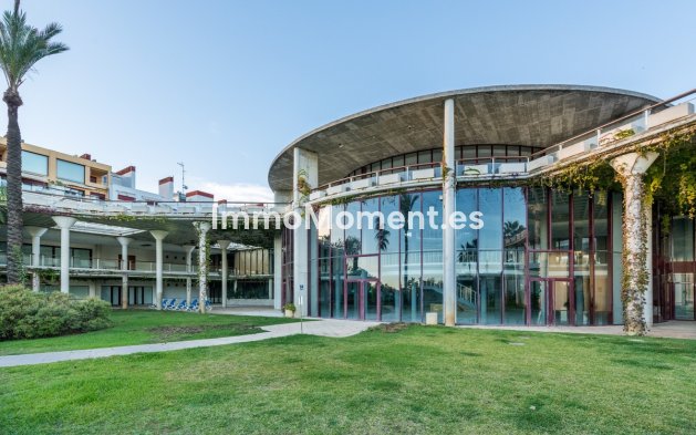 Reventa - Apartamento - Estepona  - Estepona Centro