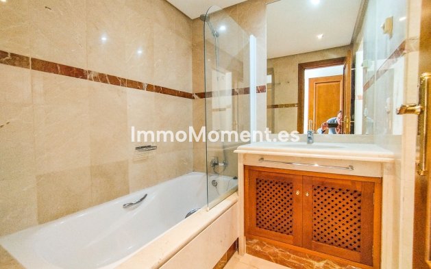 Revente - Appartement - Estepona  - Costalita
