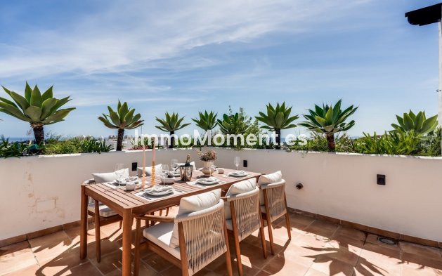 Resale - Apartment - Estepona - Estepona Centro