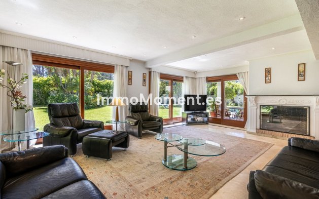 Bestaande woning - Villa - Estepona  - Cancelada