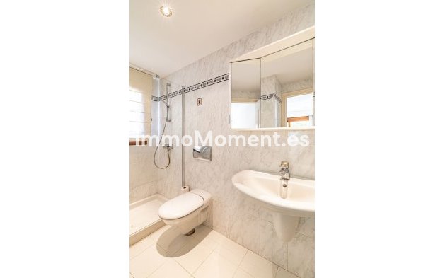 Bestaande woning - Villa - Estepona  - Cancelada