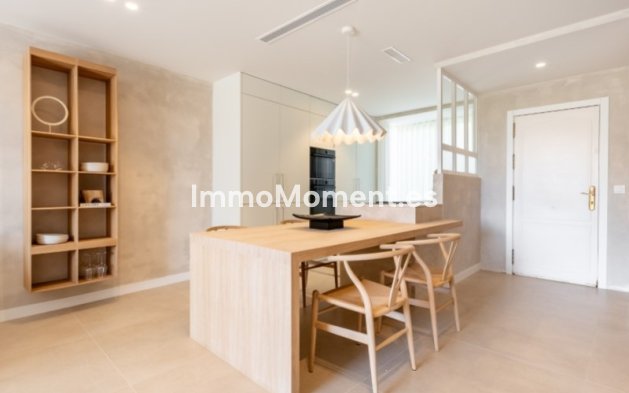 Resale - Townhouse - Marbella - Marbella Centro