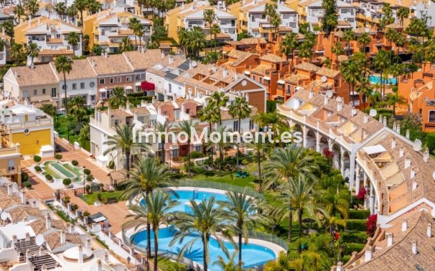 Resale - Townhouse - Marbella - Marbella Centro