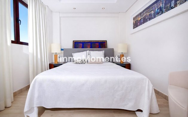 Revente - Appartement - Estepona  - Estepona Centro