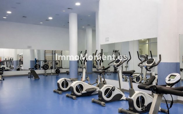 Revente - Appartement - Estepona  - Estepona Centro