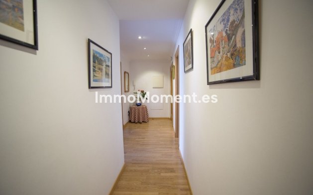 Resale - Apartment - Inland  - Coín