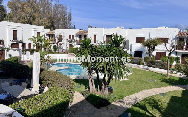 Revente - Maison mitoyenne - Estepona  - New Golden Mile