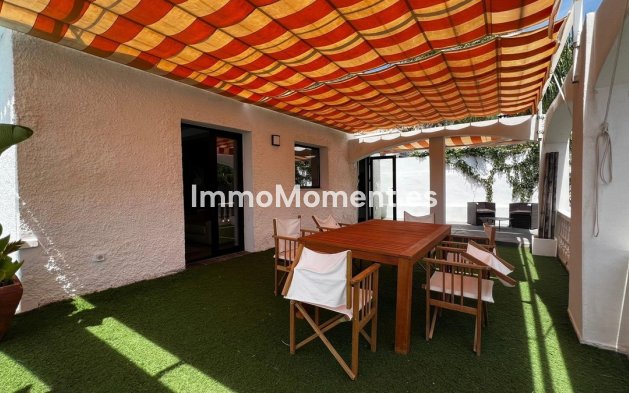 Revente - Villa - Benalmadena - Benalmadena Centro