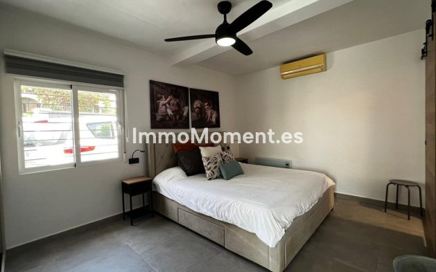 Revente - Villa - Benalmadena - Benalmadena Centro