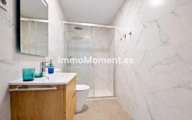 Revente - Villa - Benalmadena - Benalmadena Centro