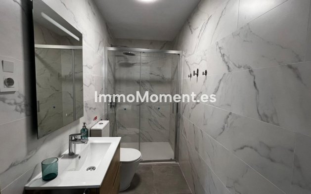 Revente - Villa - Benalmadena - Benalmadena Centro