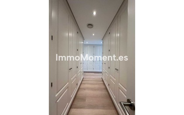 Resale - Townhouse - Benahavís - Benahavís Centro