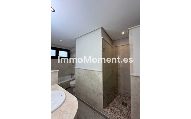 Resale - Townhouse - Benahavís - Benahavís Centro