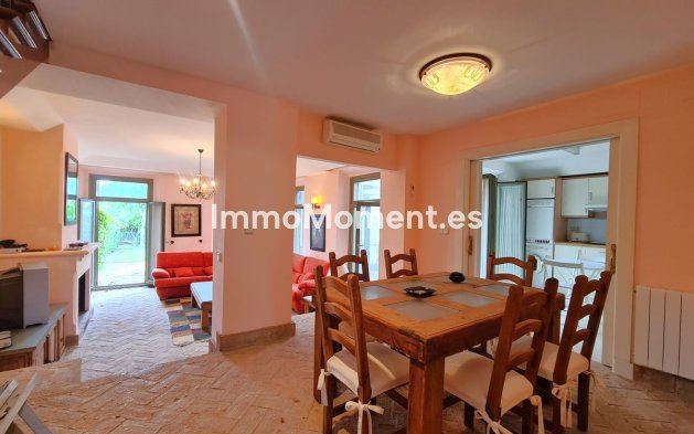 Wiederverkauf - Villa - Sotogrande